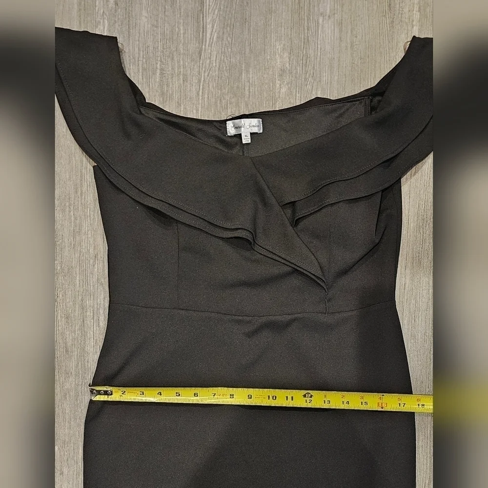 Size XL | Emerald Sundae Womens Black Bodycon Ruffle Trum Neckline Dress - Picture 7 of 12
